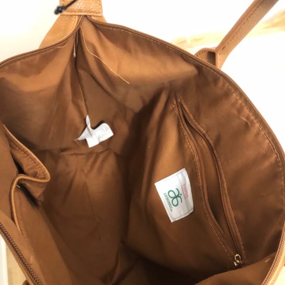 Handbags Arbonne - Picture 6 of 9